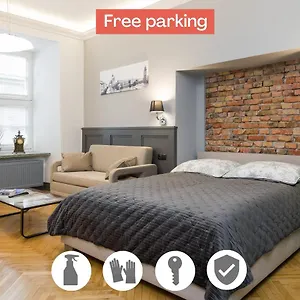 Luxury At The Main Square Tomasza Street Cracovia