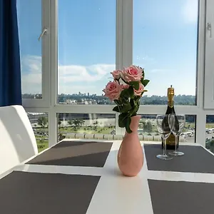 Fashionable Panoramic Dnieper. Obolon Апартаменты Киев